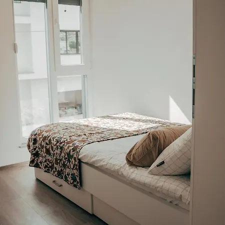 Hodzic * 모스타르